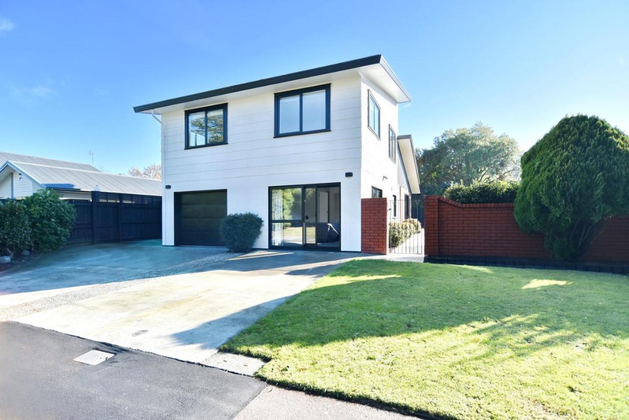 Lavandula 4 - Christchurch Holiday Homes Экстерьер фото